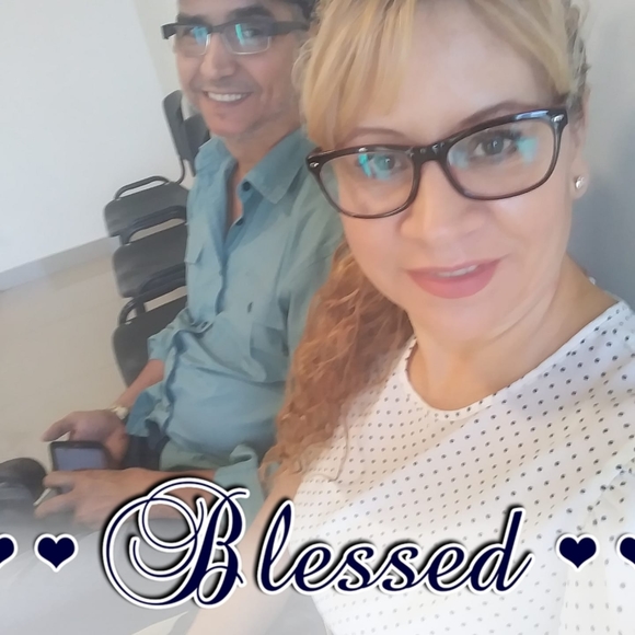 Meet your Posher, Andrea - Picture 1 of 1